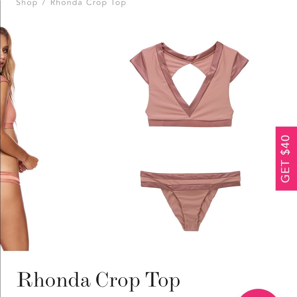 Two piece swimsuit - Picture 3 of 3